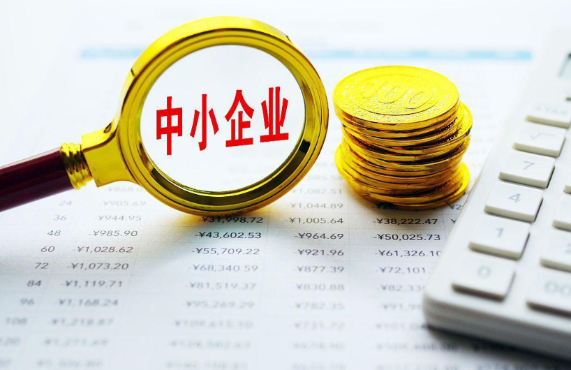 2025年文旅沉浸式体验项目技术方案对比:AR互动与全息投影的应用差异